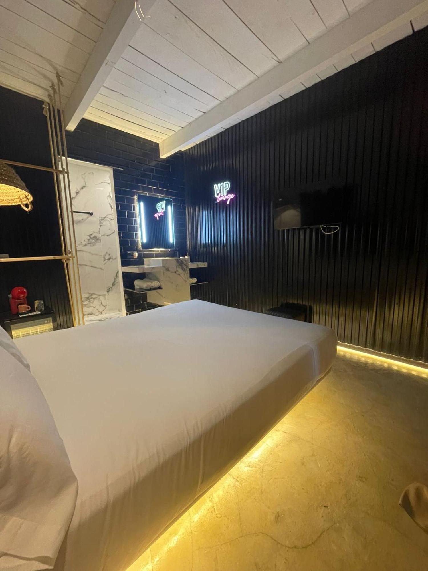 Paiise Hotels Sant Francesc de s'Estany Eksteriør bilde
