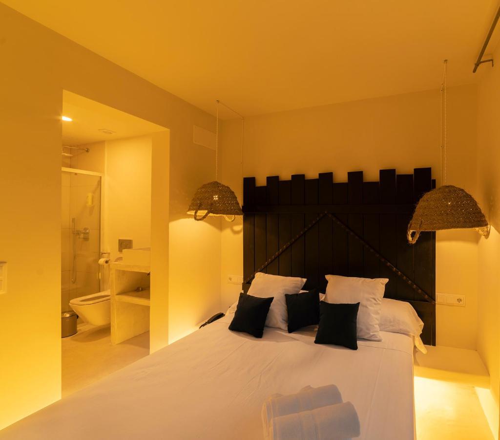 Paiise Hotels Sant Francesc de s'Estany Eksteriør bilde